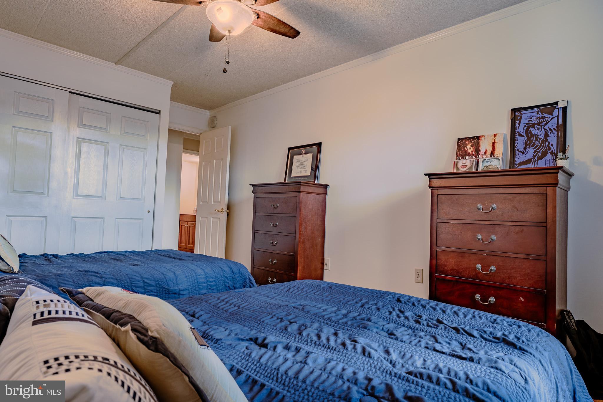 VALLEY FORGE TOWER - Residential