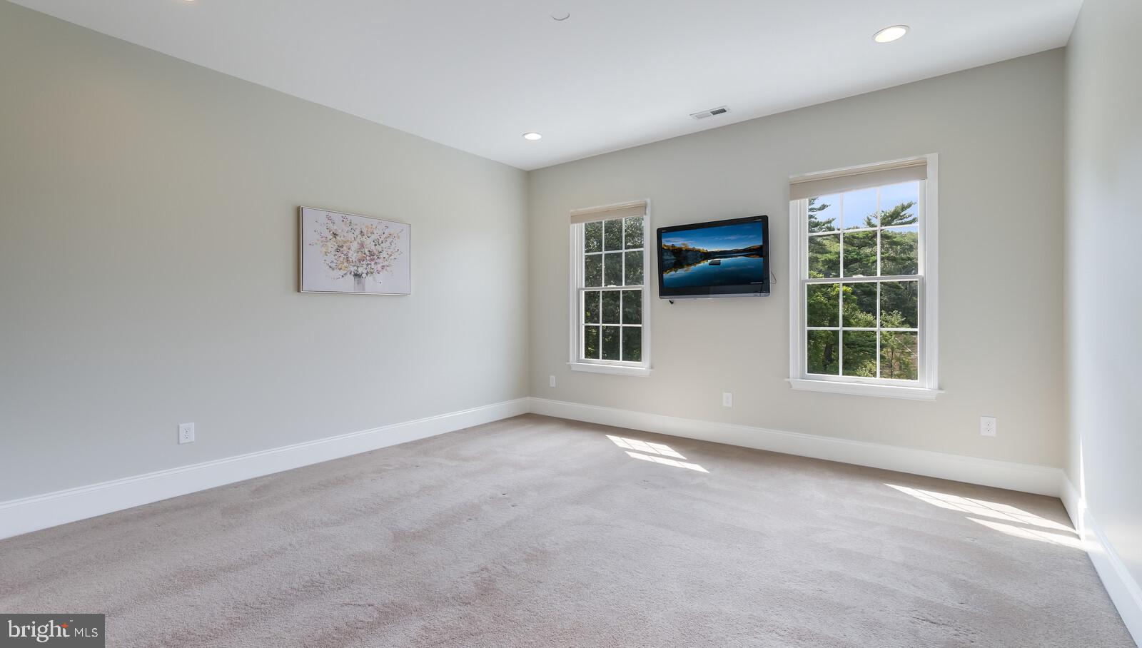 SPRING VALLEY ESTATES - Residential