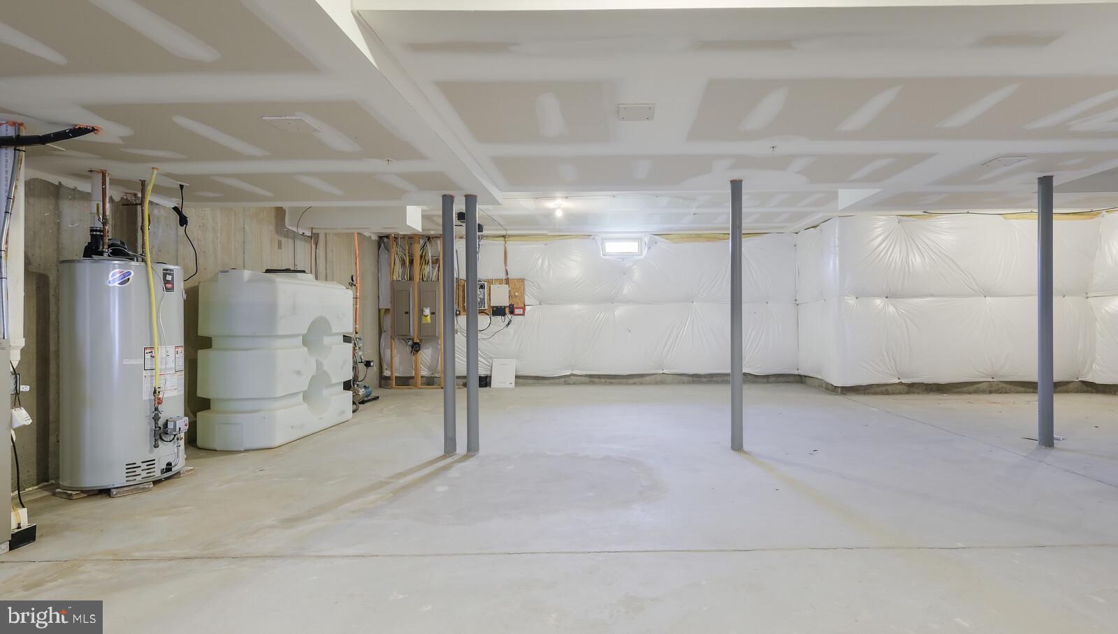 SPRING VALLEY ESTATES - Residential