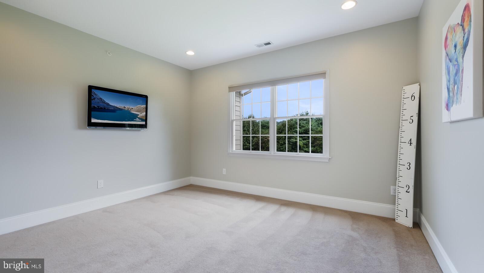 SPRING VALLEY ESTATES - Residential