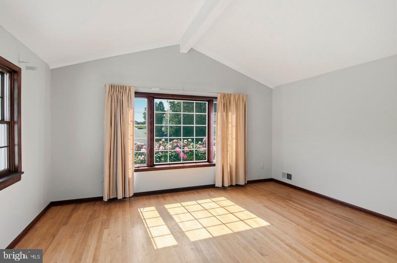 PRIESTFORD HILLS - Residential