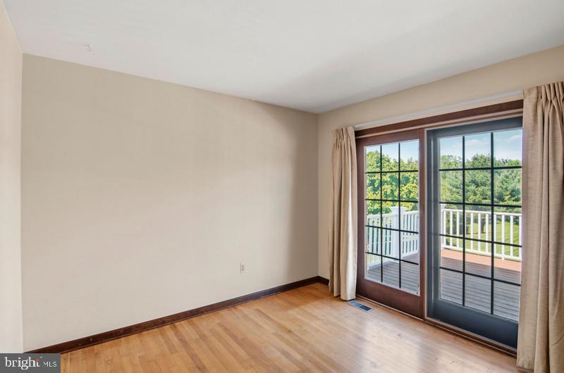 PRIESTFORD HILLS - Residential