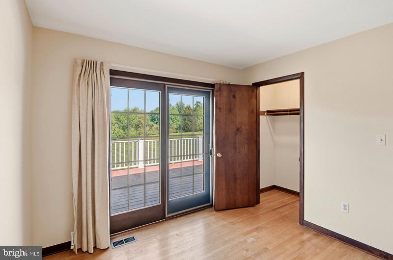 PRIESTFORD HILLS - Residential
