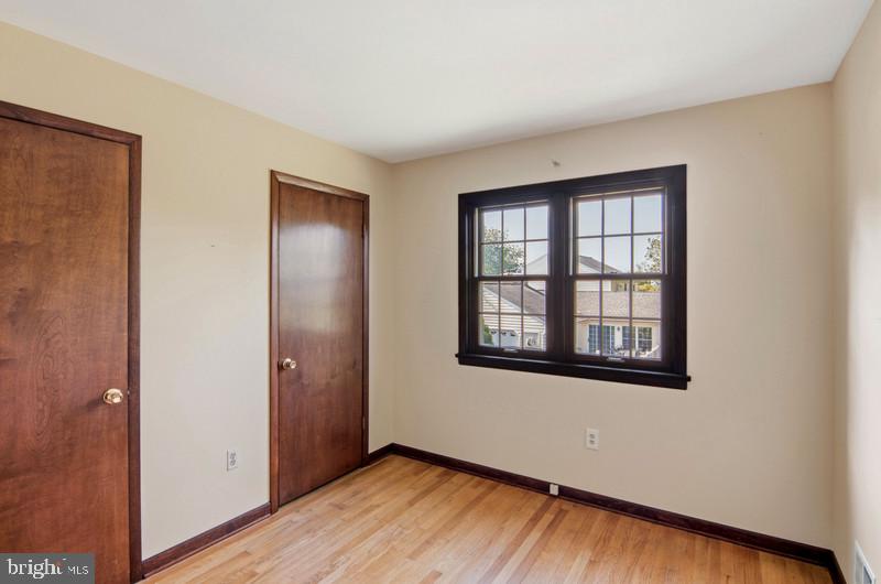 PRIESTFORD HILLS - Residential