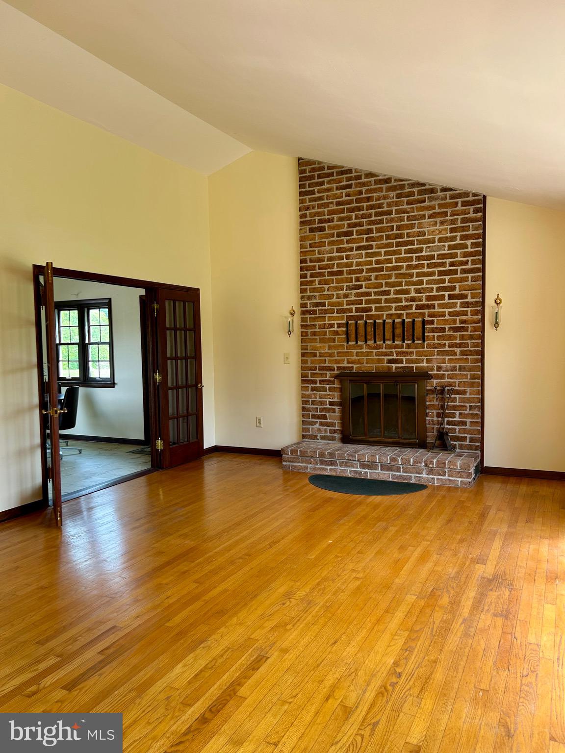 PRIESTFORD HILLS - Residential