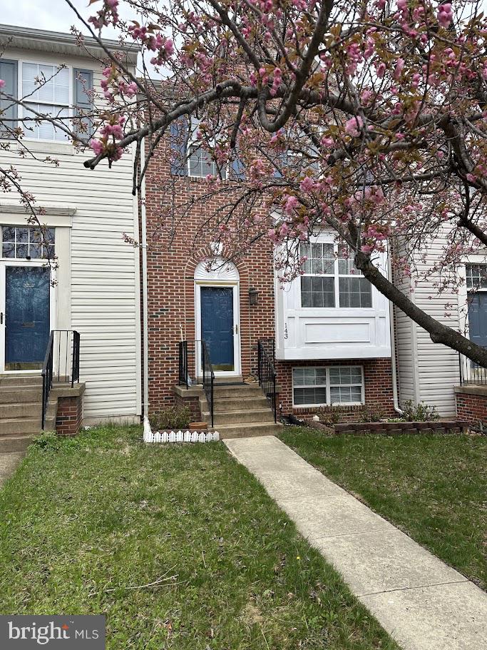 LEESBURG - Residential Lease