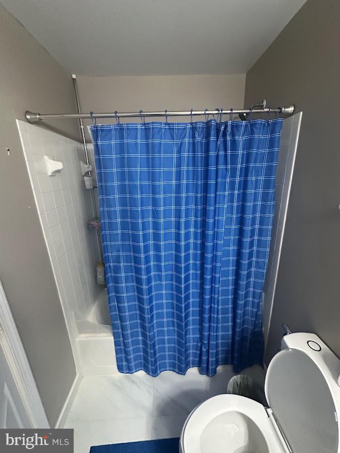 LEESBURG - Residential Lease