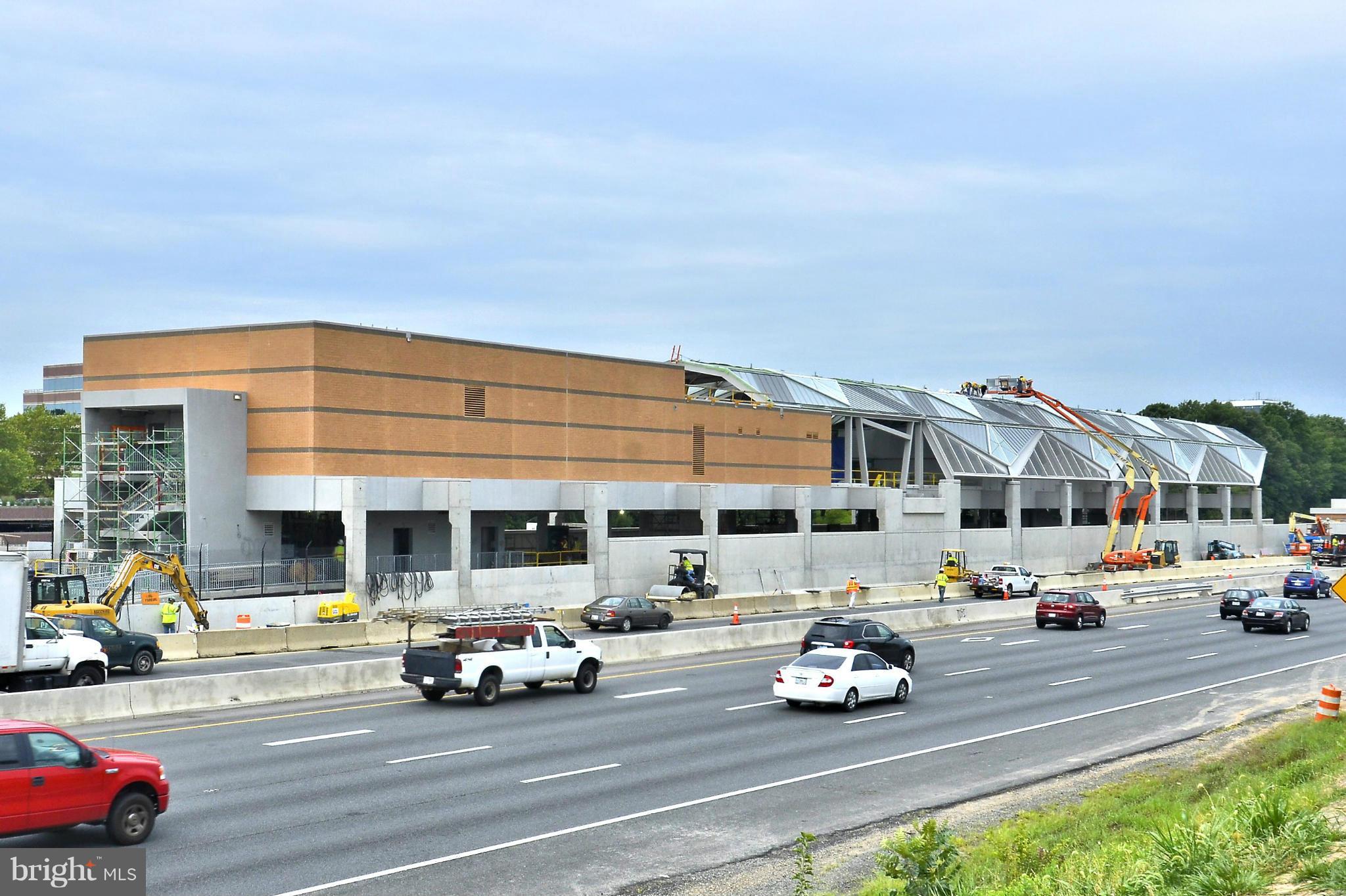 RESTON - Residential