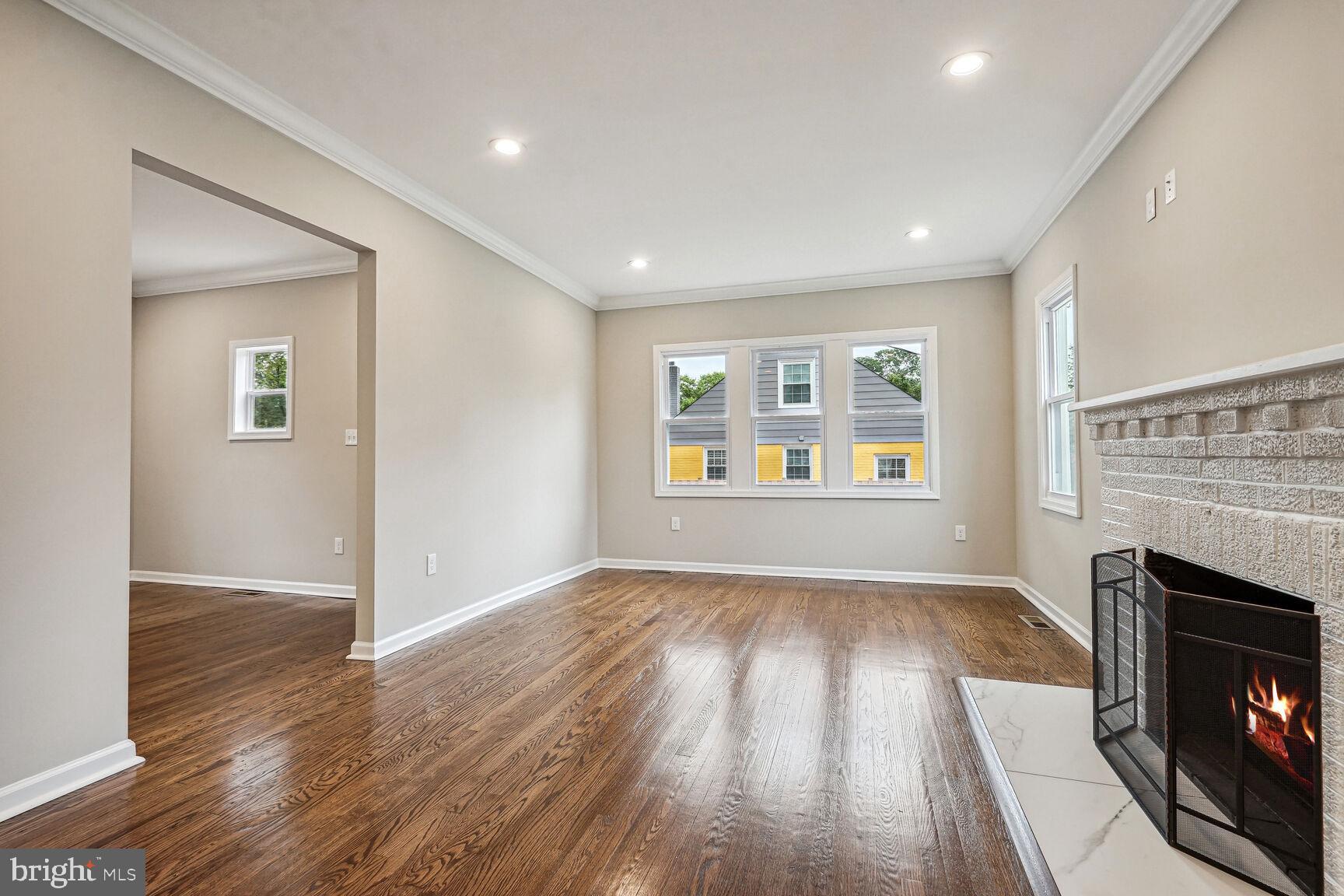 GROVETON HEIGHTS - Residential