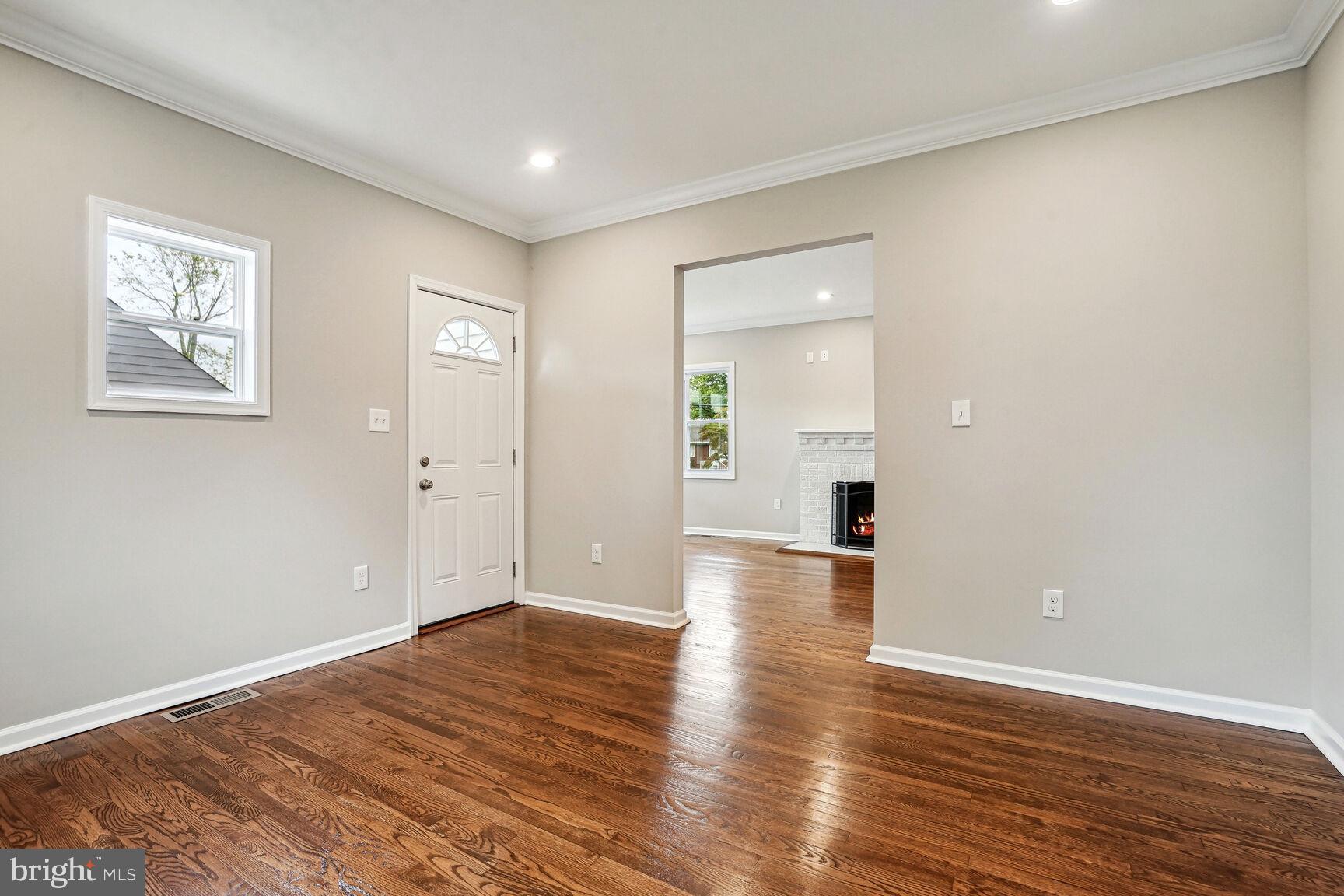 GROVETON HEIGHTS - Residential