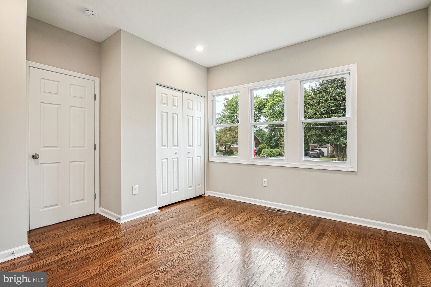 GROVETON HEIGHTS - Residential