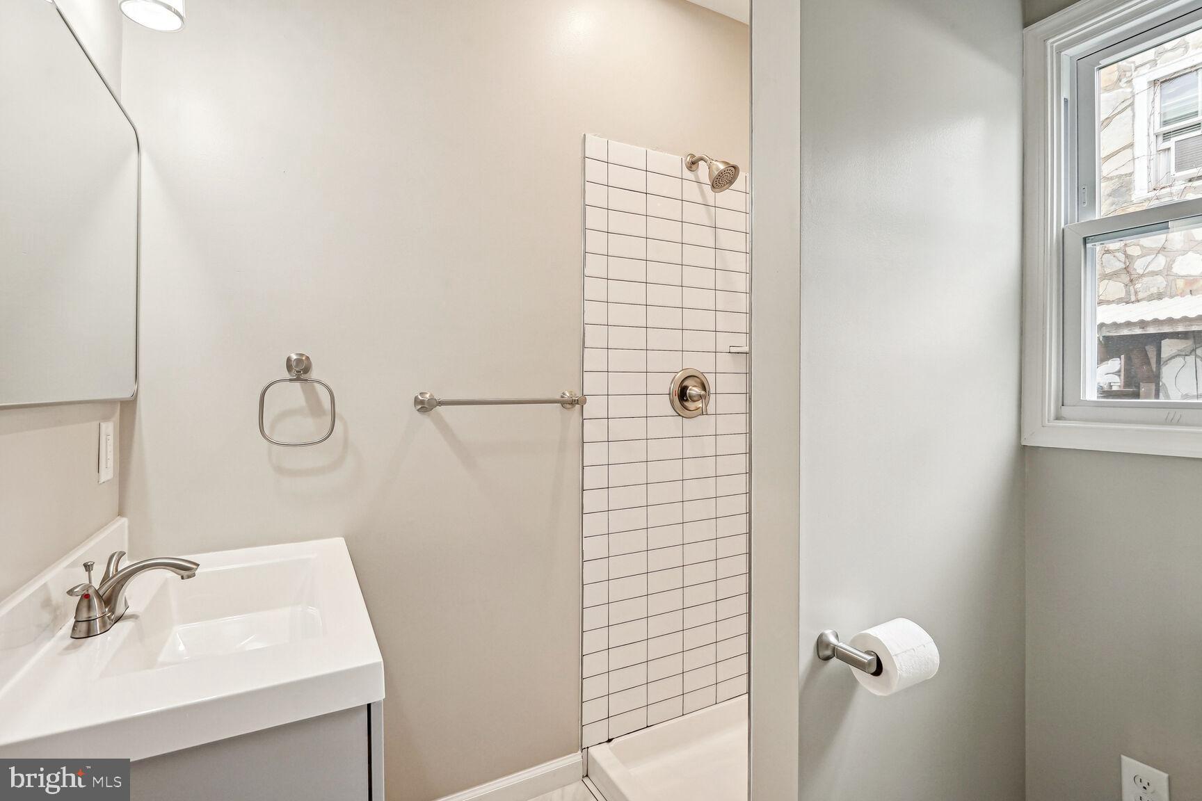 GROVETON HEIGHTS - Residential