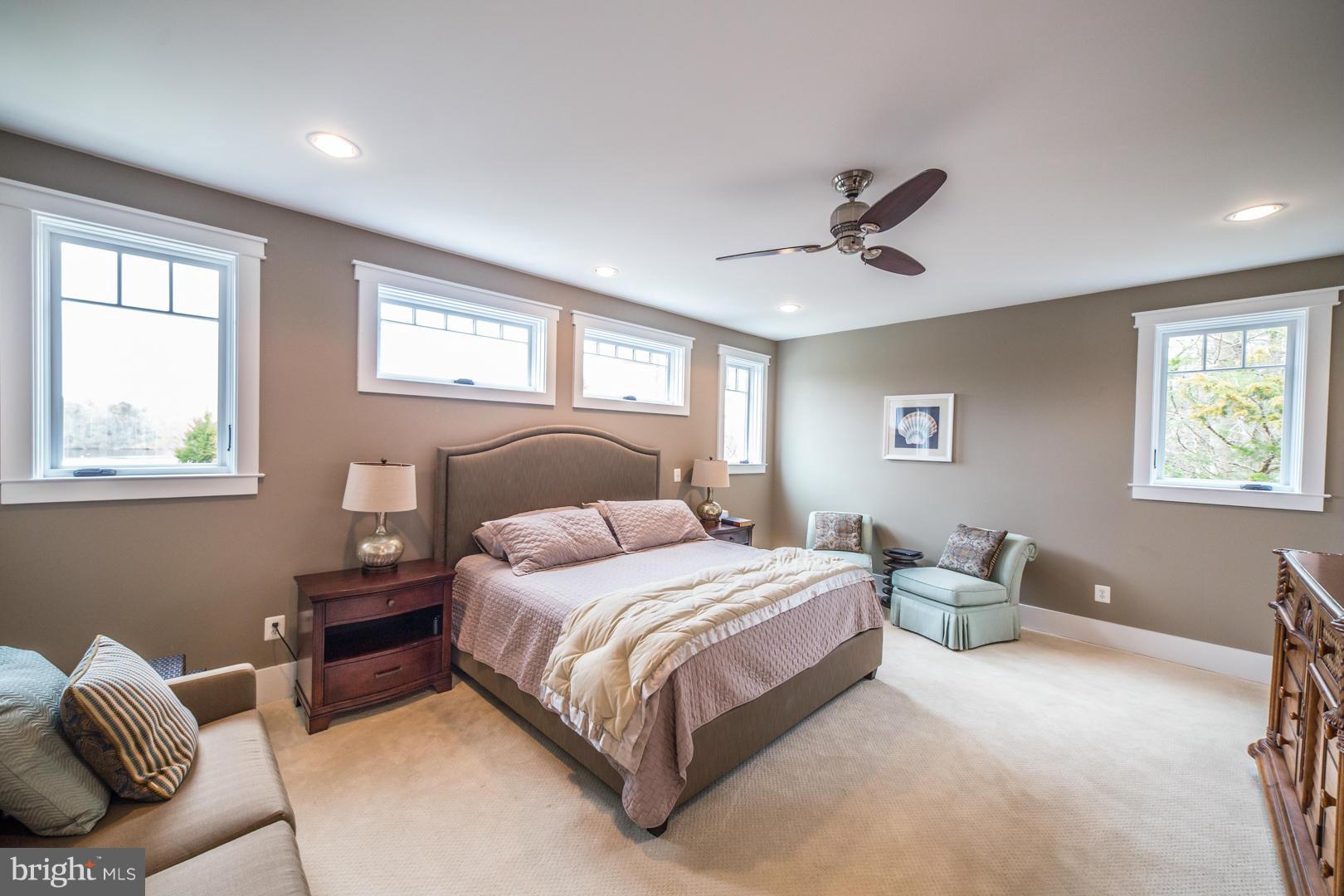 KELLYS LANDING - Residential