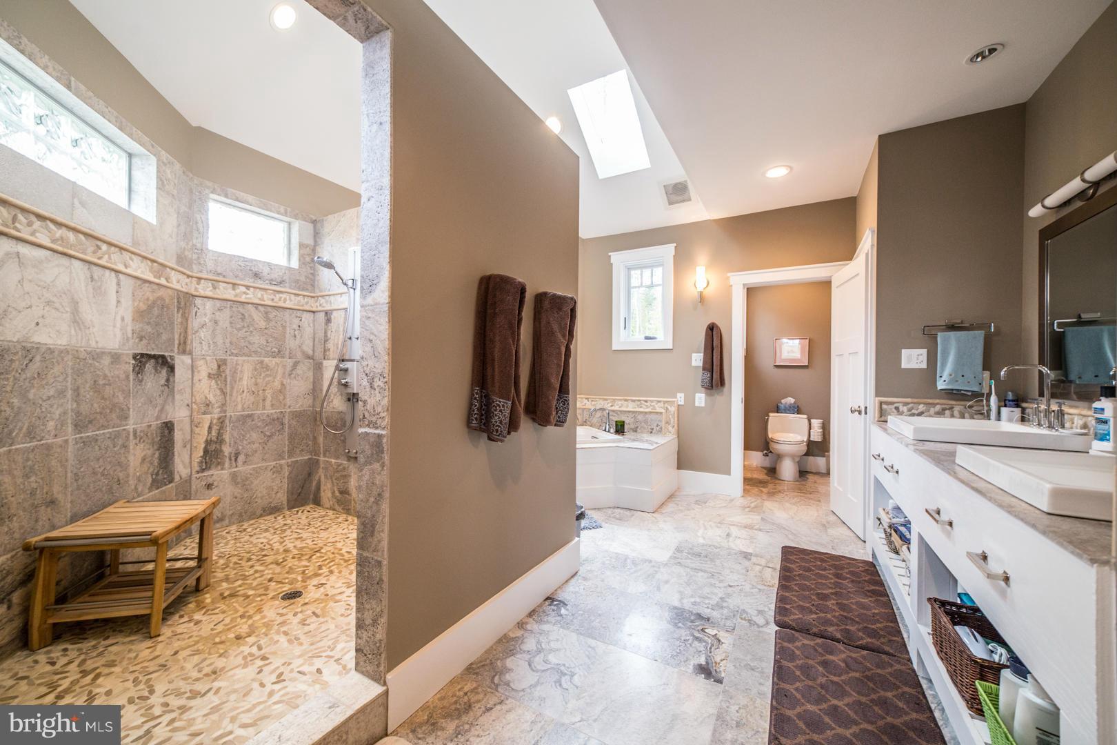 KELLYS LANDING - Residential