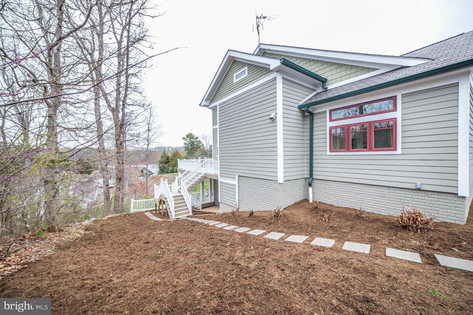 KELLYS LANDING - Residential