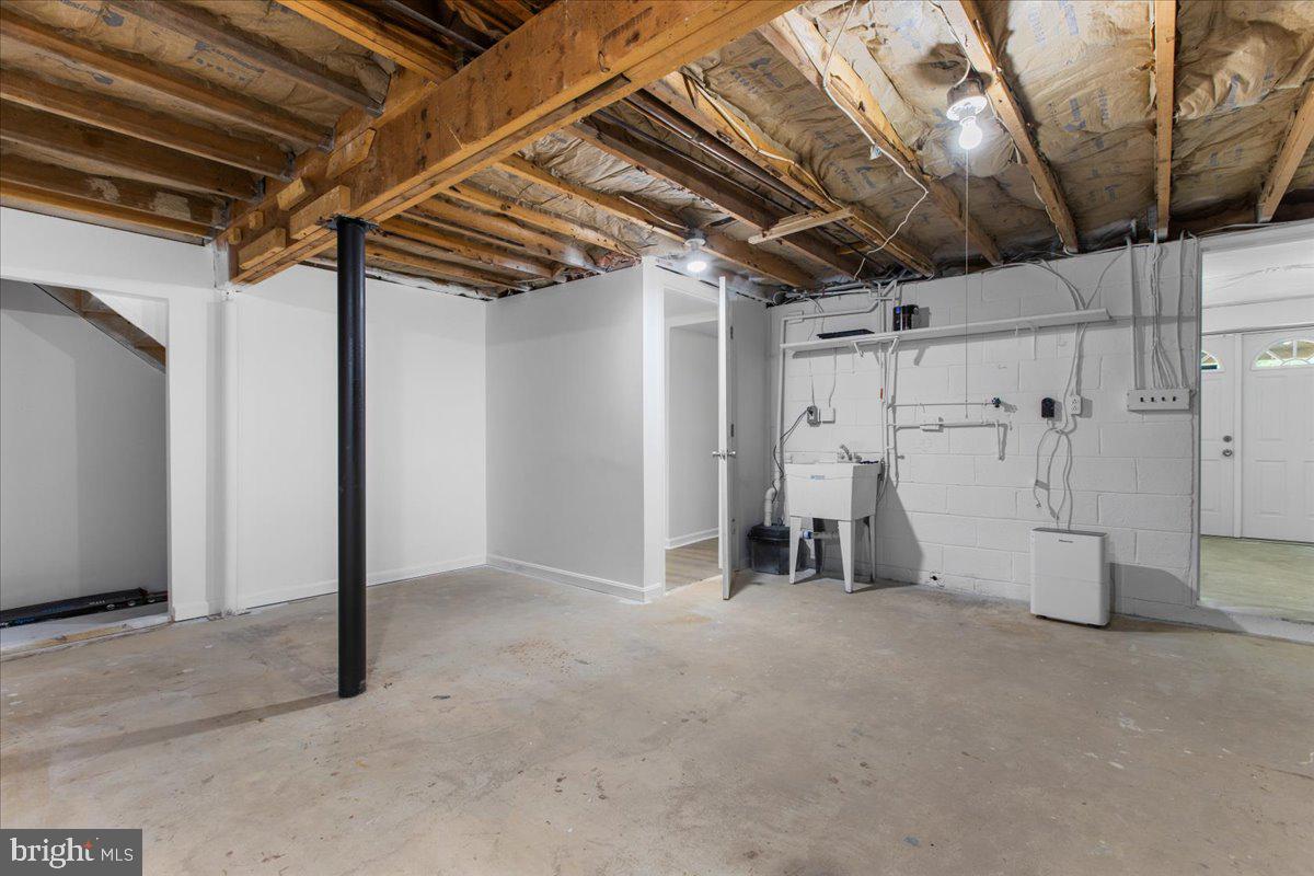 GREEN GABLES - Residential