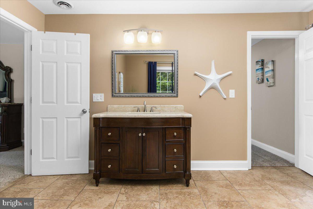 GREEN GABLES - Residential