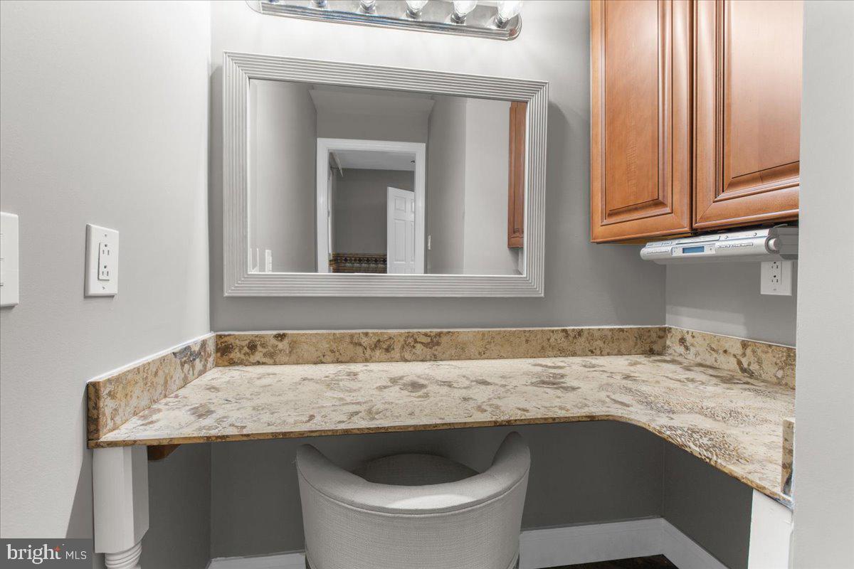 GREEN GABLES - Residential