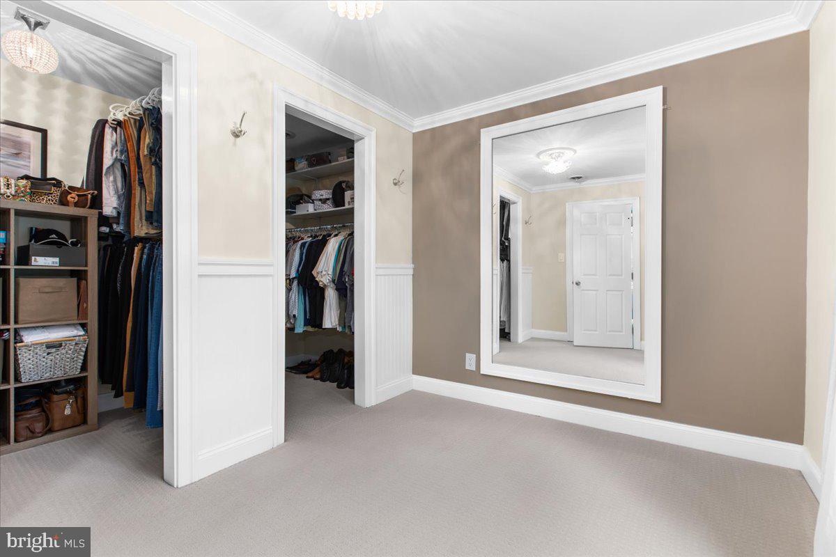 GREEN GABLES - Residential