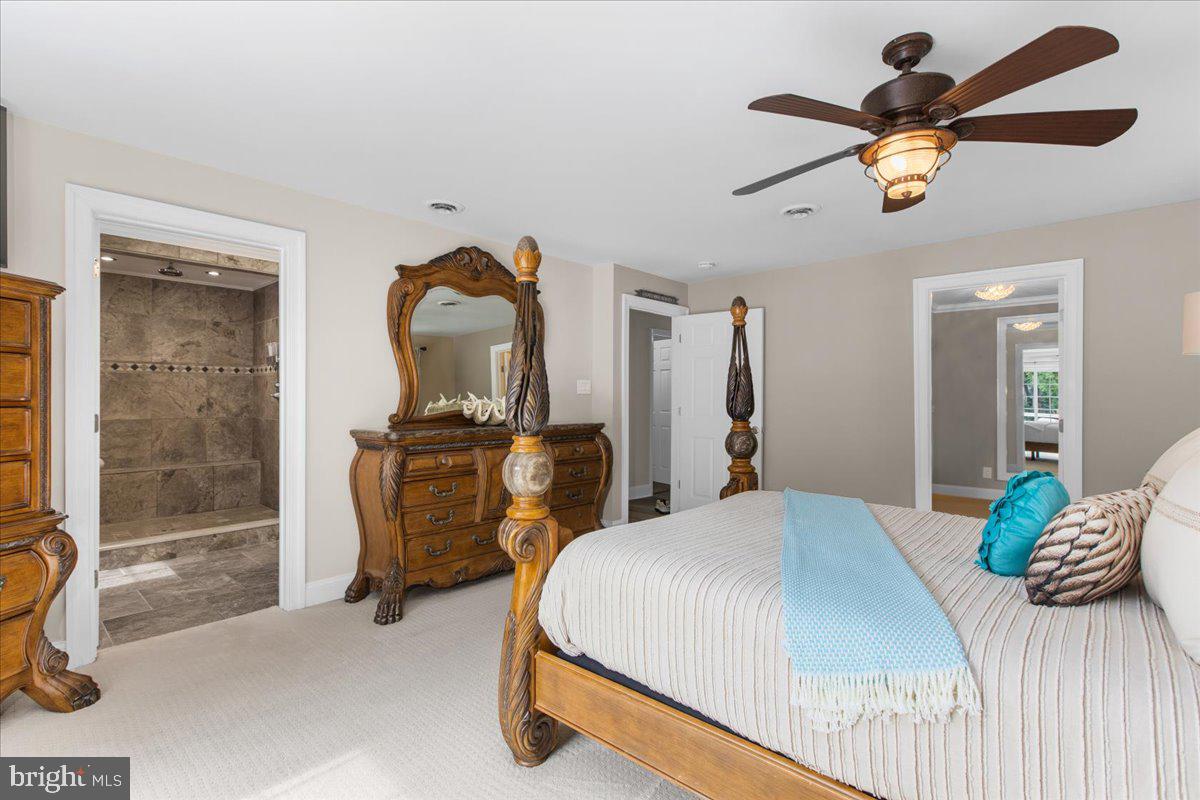 GREEN GABLES - Residential