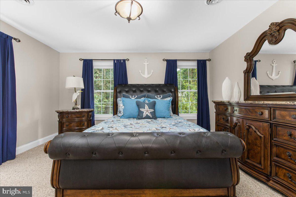 GREEN GABLES - Residential