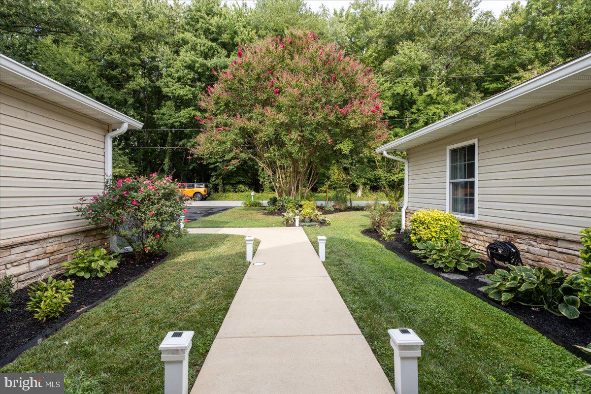 GREEN GABLES - Residential