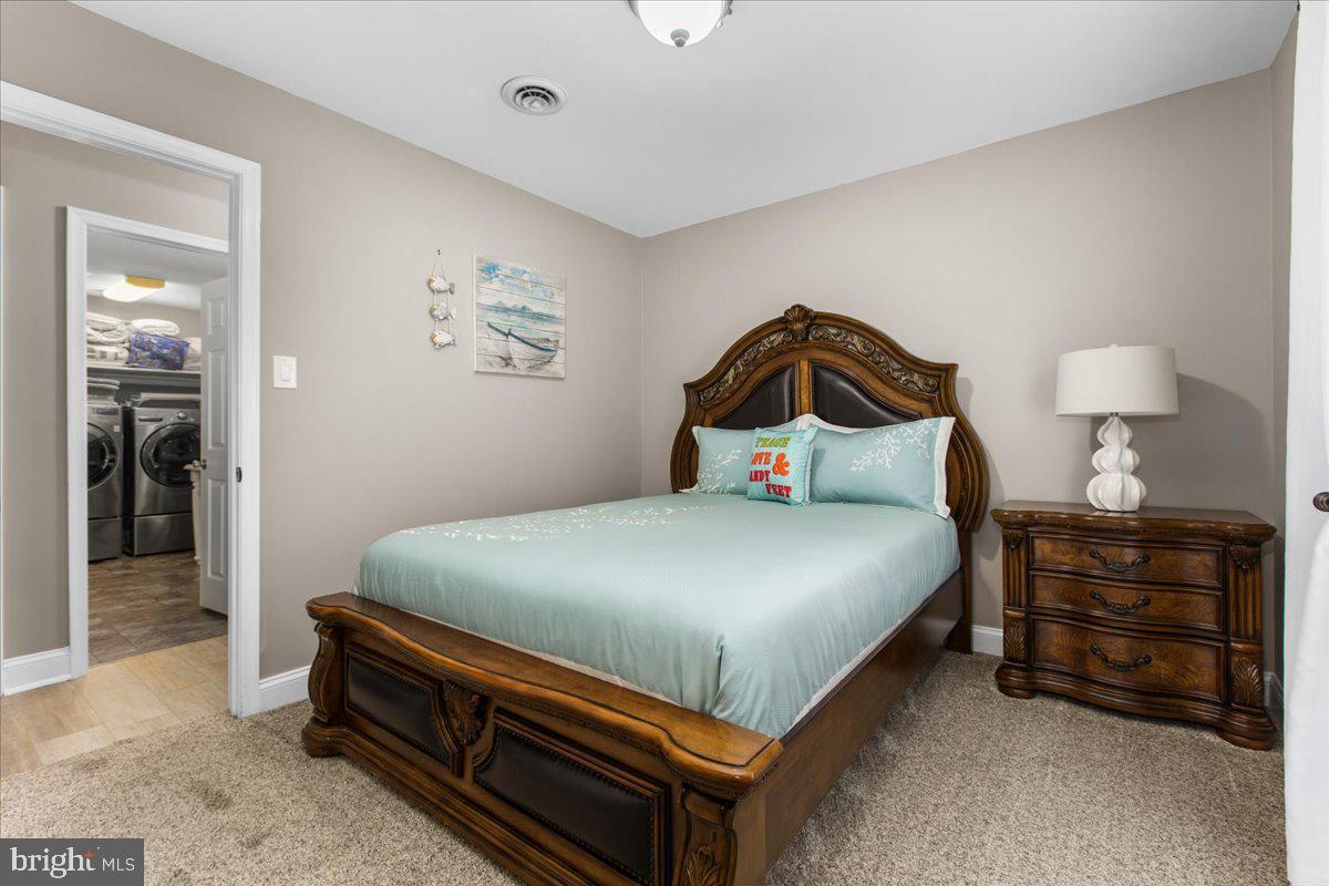 GREEN GABLES - Residential