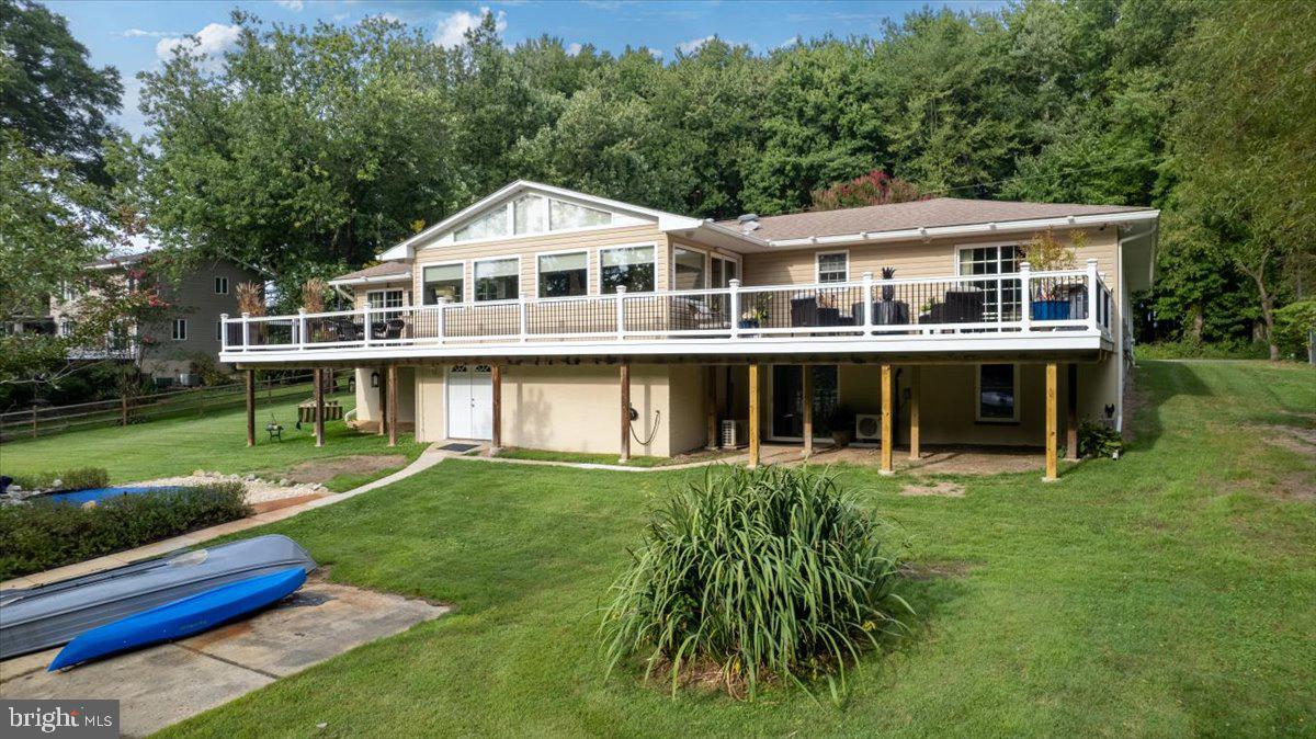 GREEN GABLES - Residential