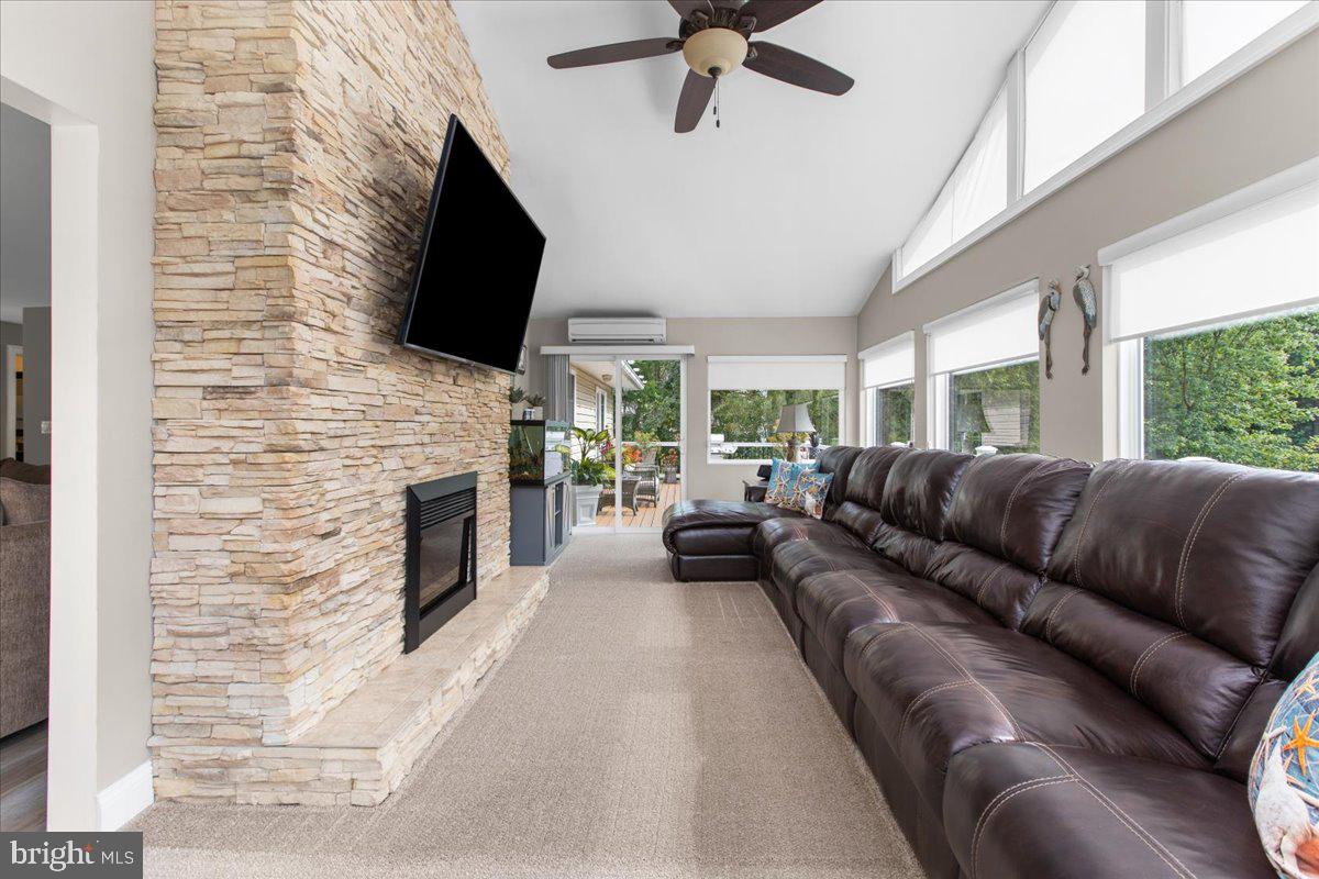 GREEN GABLES - Residential