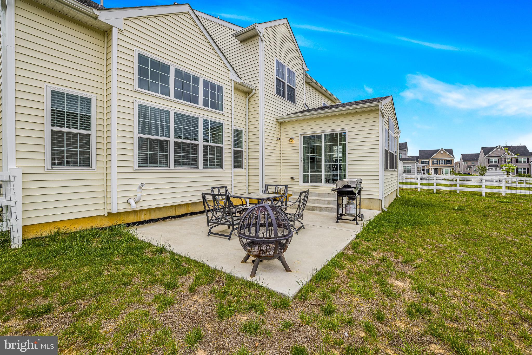 WILLOWWOOD - Residential Lease