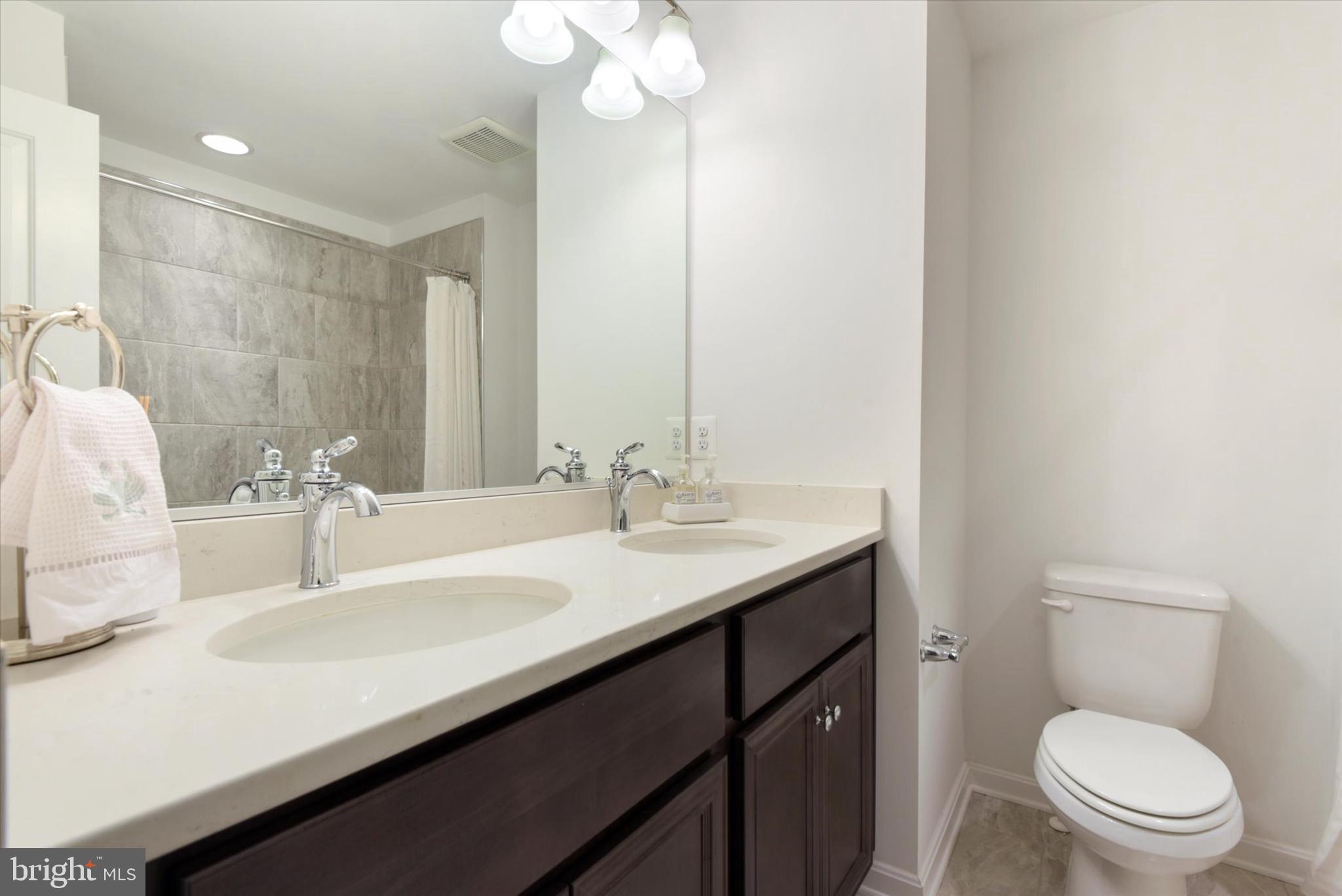 EASTCHURCH - Residential