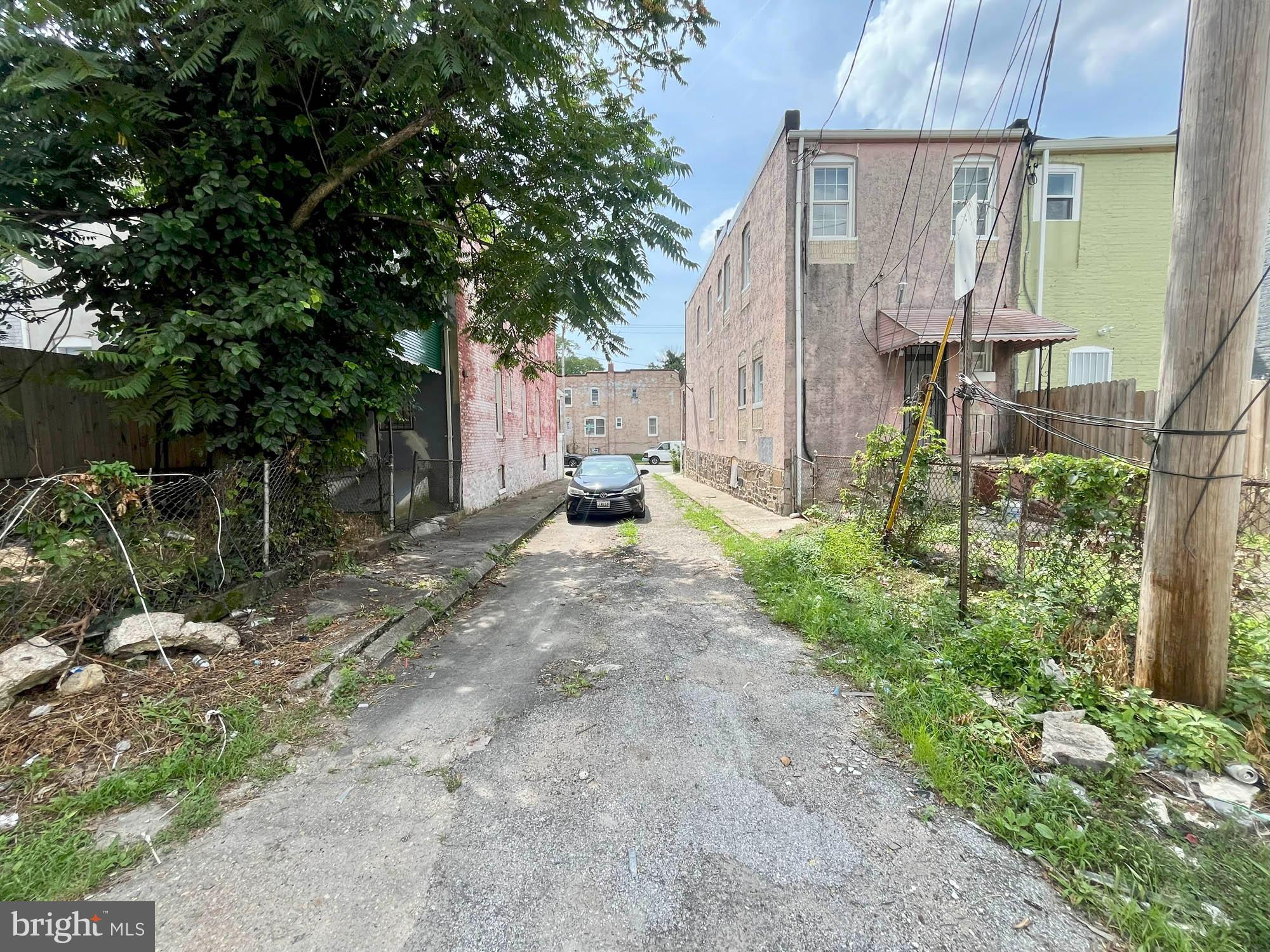 FRANKLINTOWN ROAD - Land