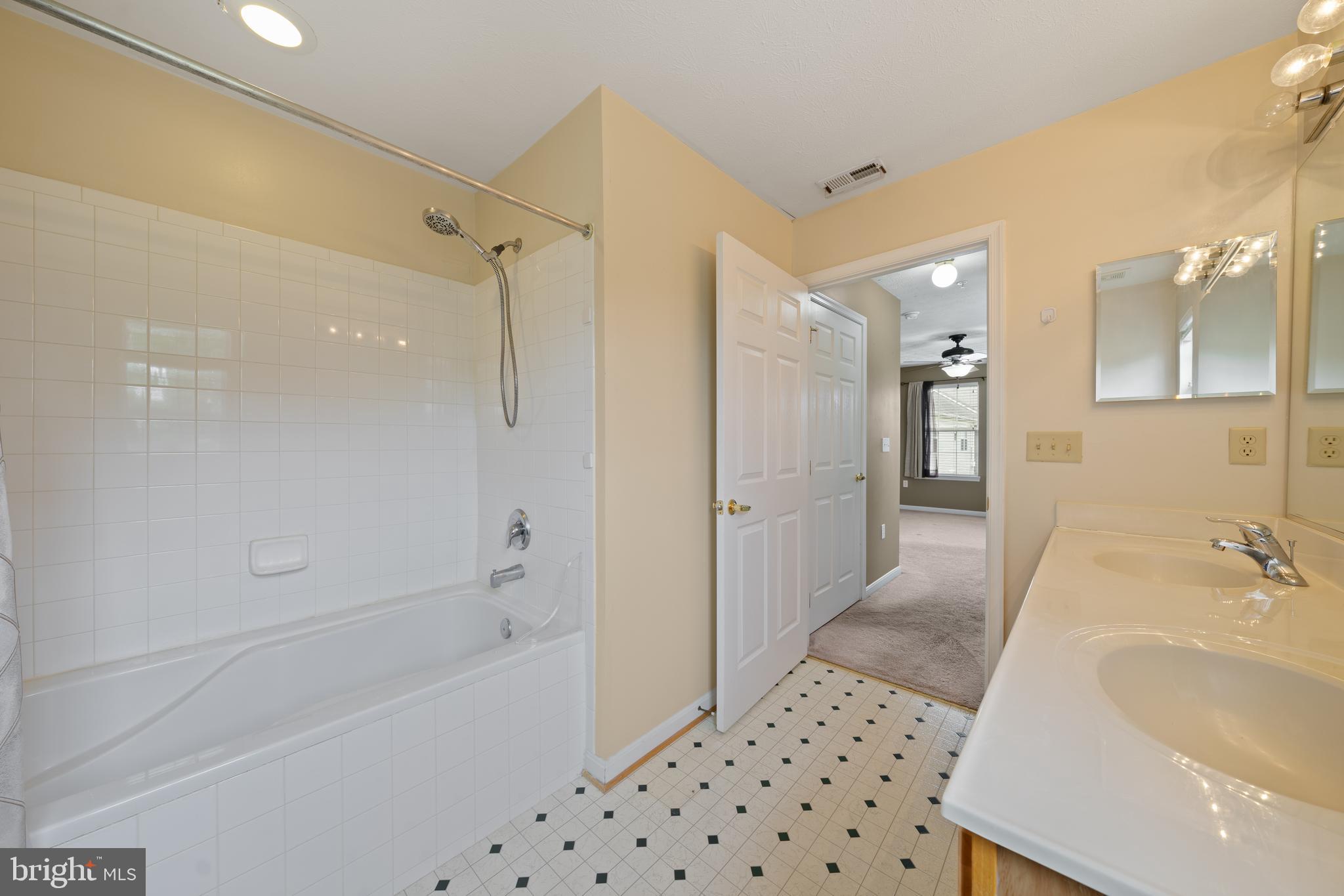 WESTMEATH CONDOS - Residential