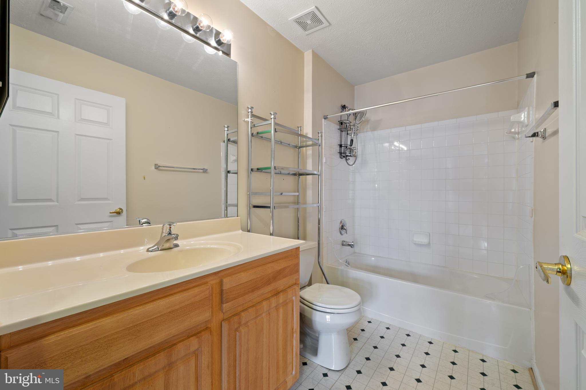 WESTMEATH CONDOS - Residential