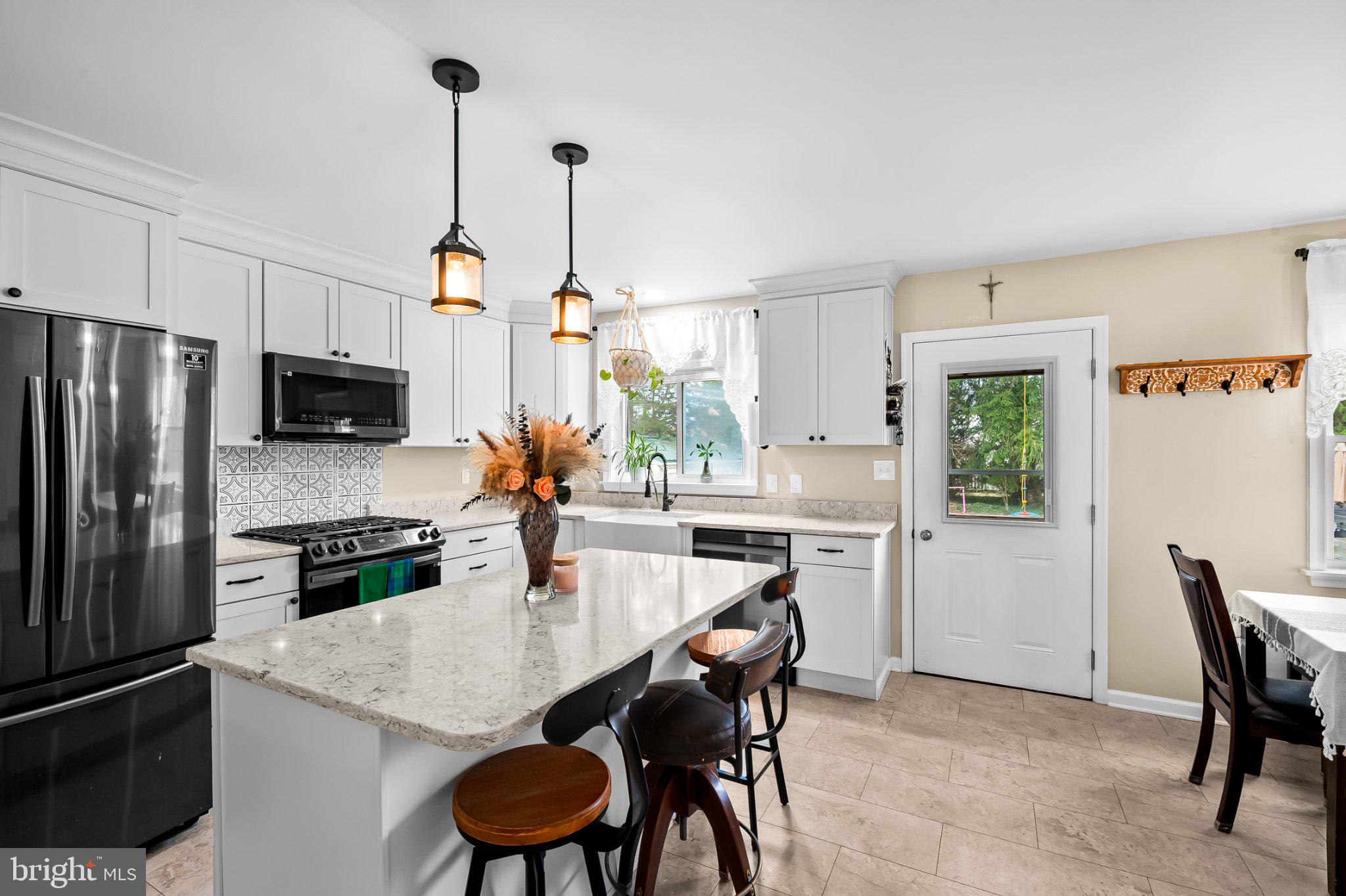 WHITE MARSH - Residential