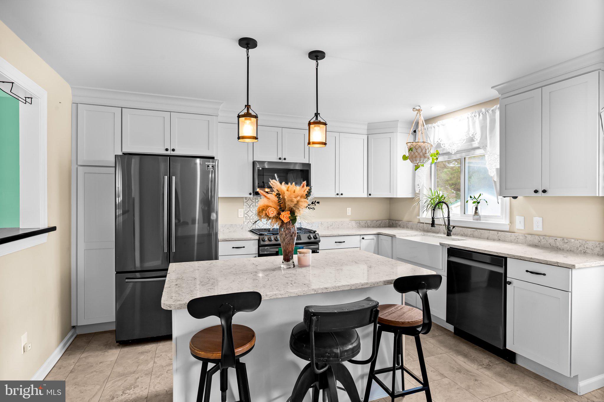 WHITE MARSH - Residential