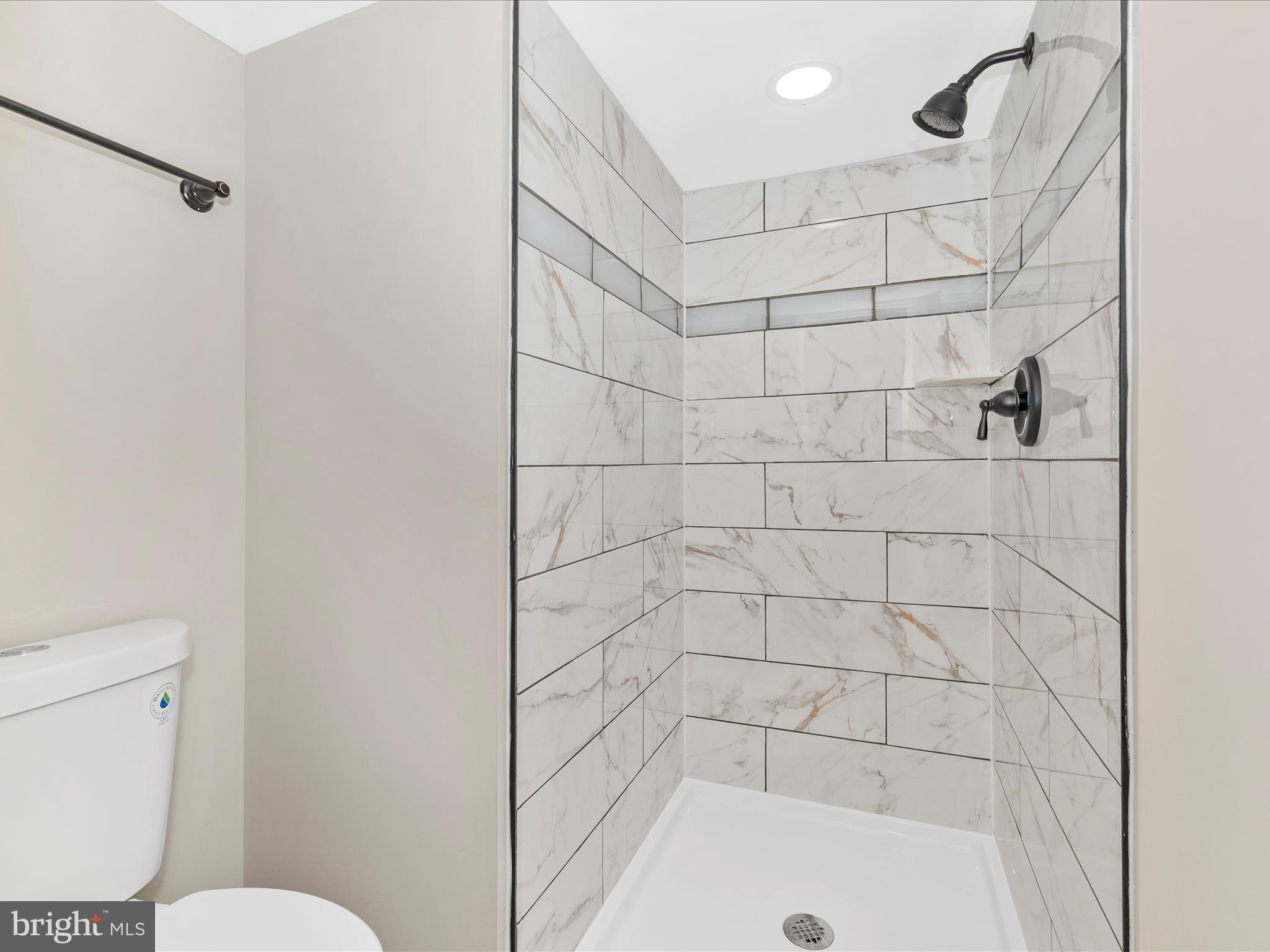 ROCKSHIRE TOWNHOMES - Residential