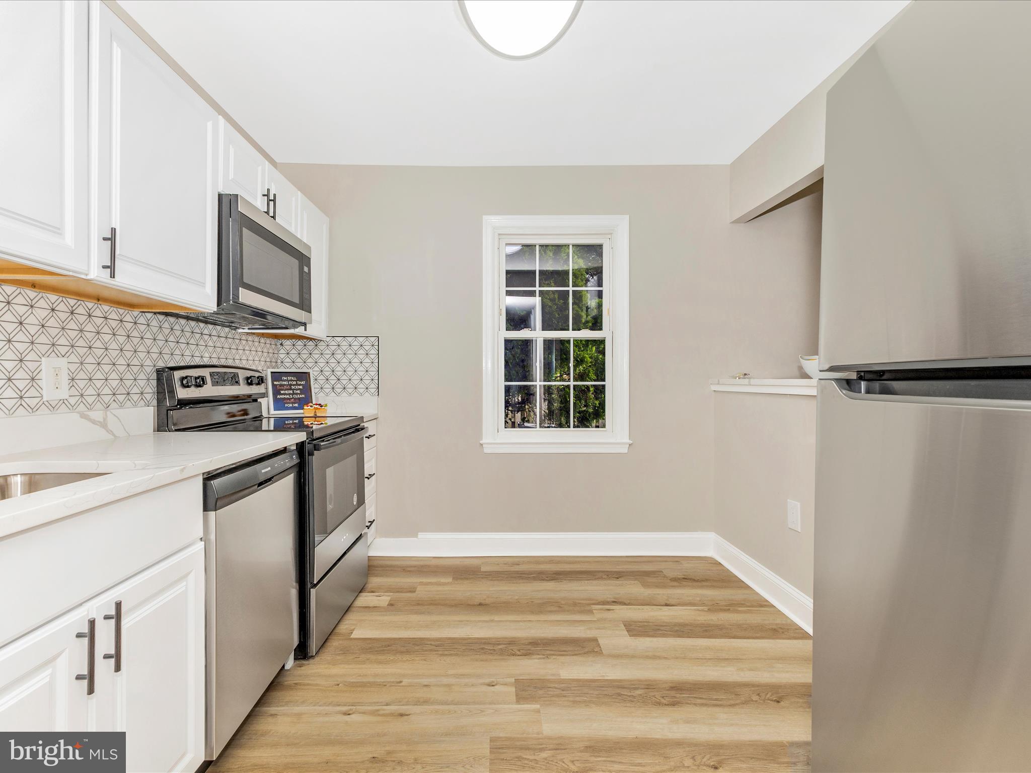 ROCKSHIRE TOWNHOMES - Residential