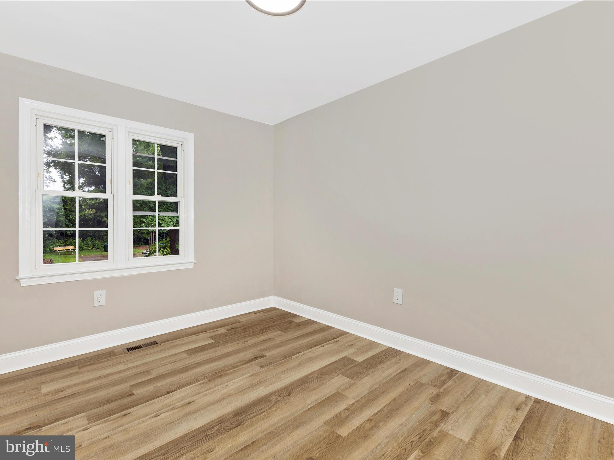 ROCKSHIRE TOWNHOMES - Residential