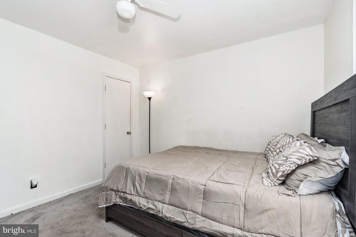 STONEYBROOKE - Residential