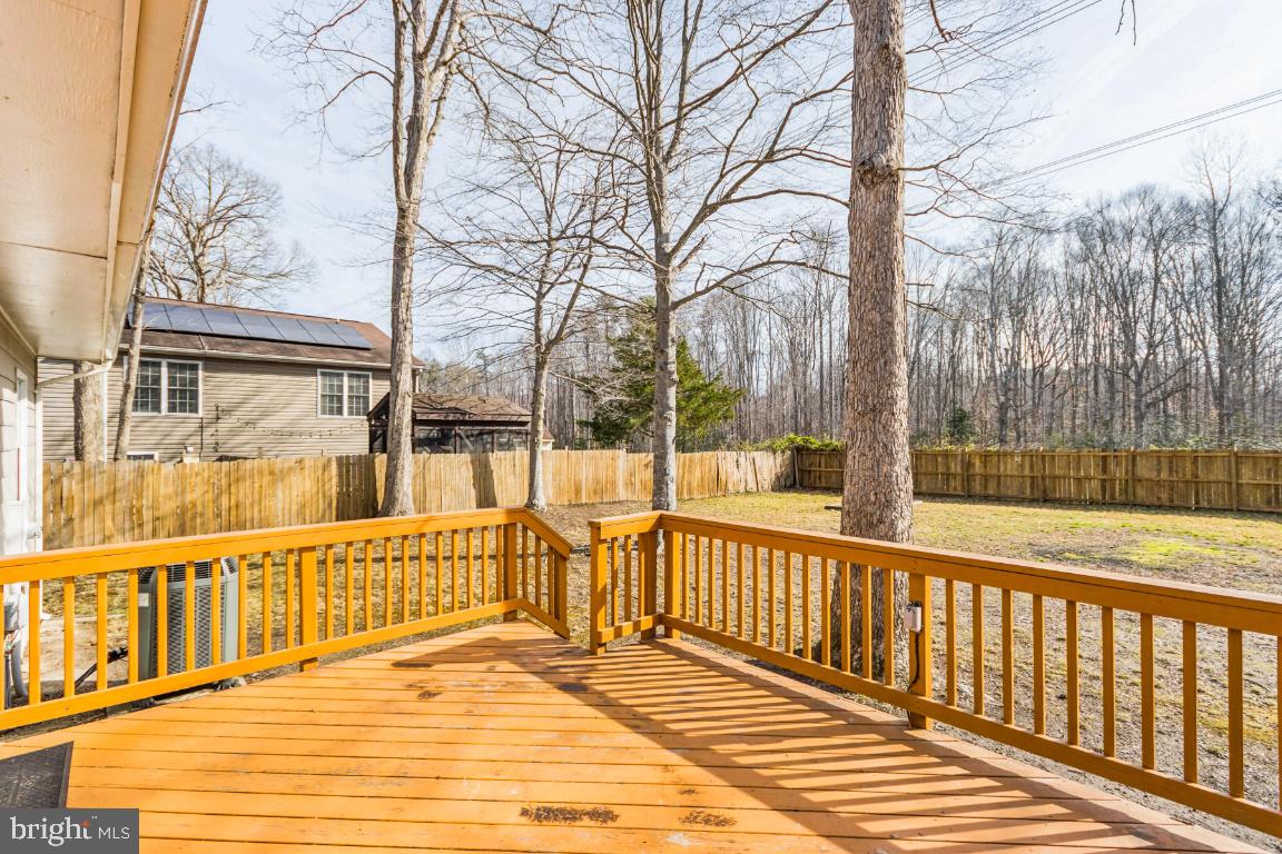 STONEYBROOKE - Residential