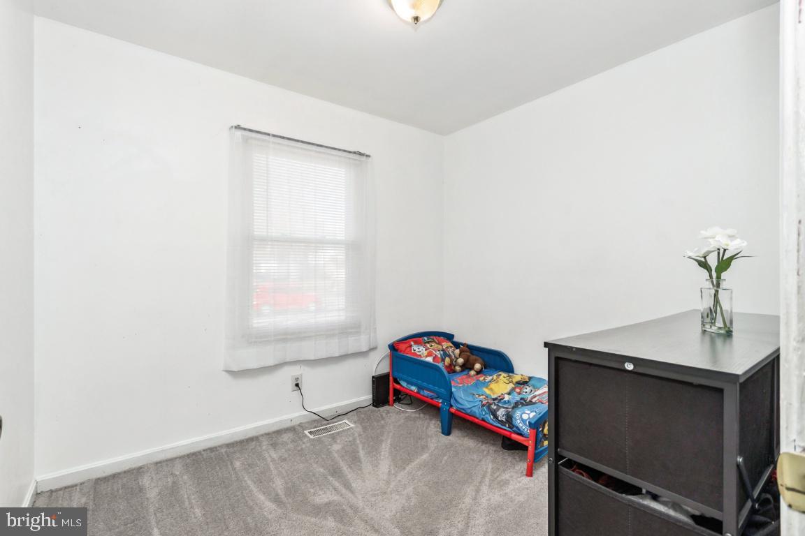 STONEYBROOKE - Residential