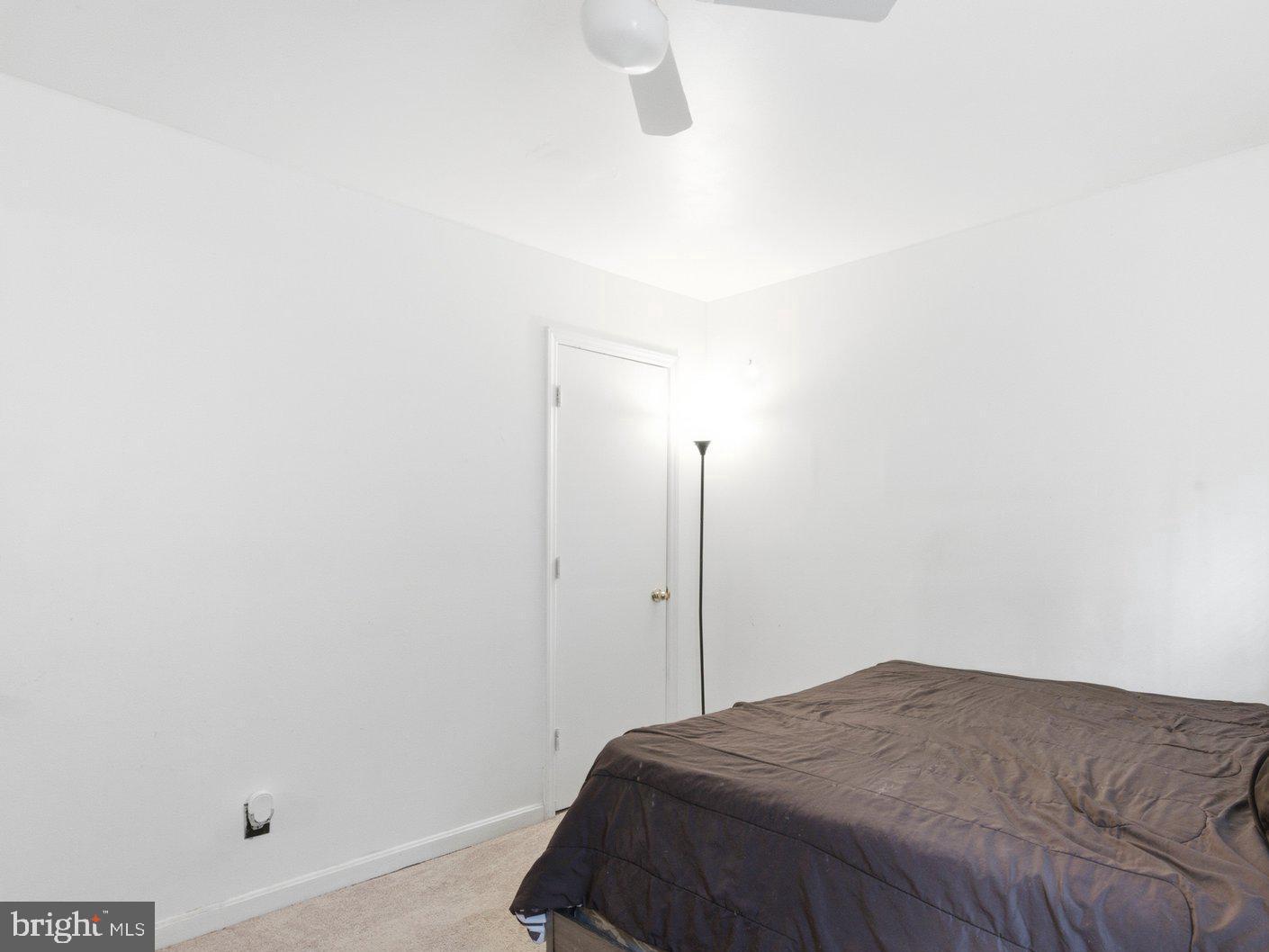 STONEYBROOKE - Residential