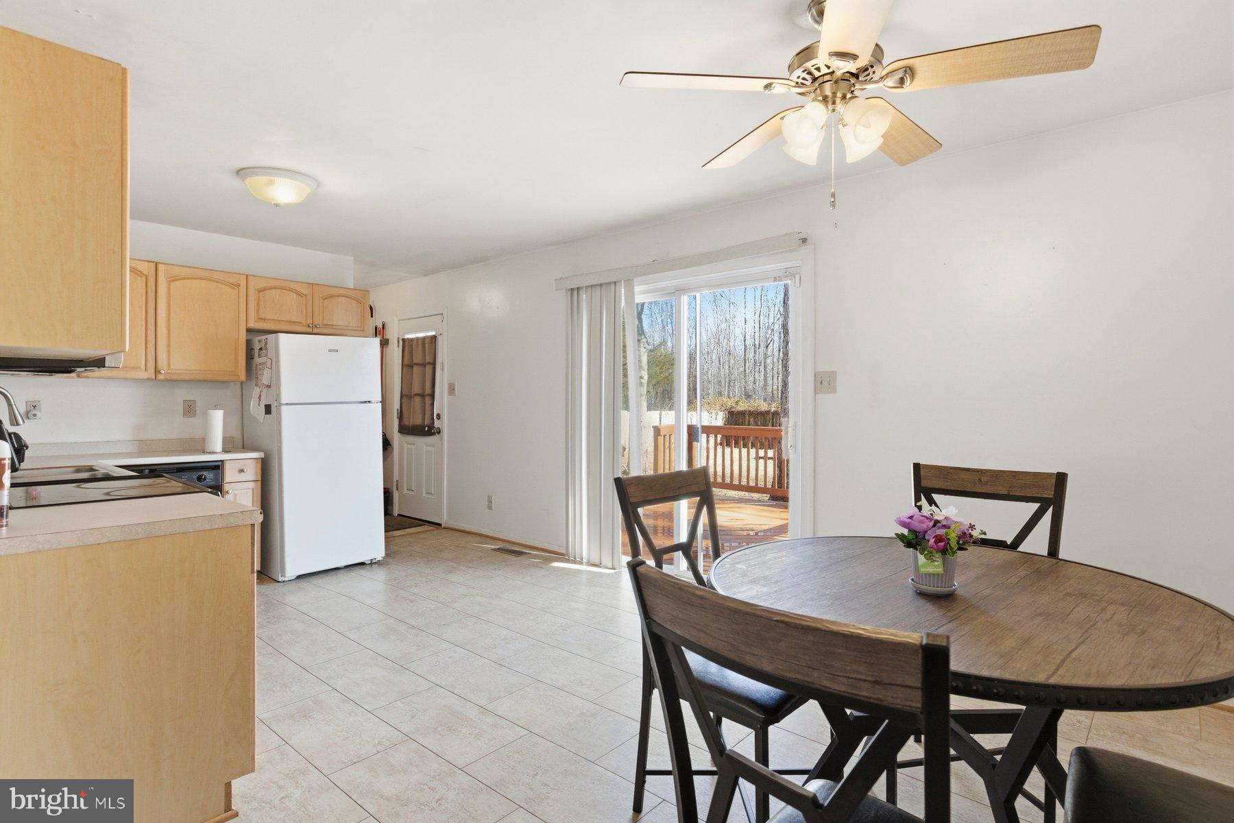 STONEYBROOKE - Residential