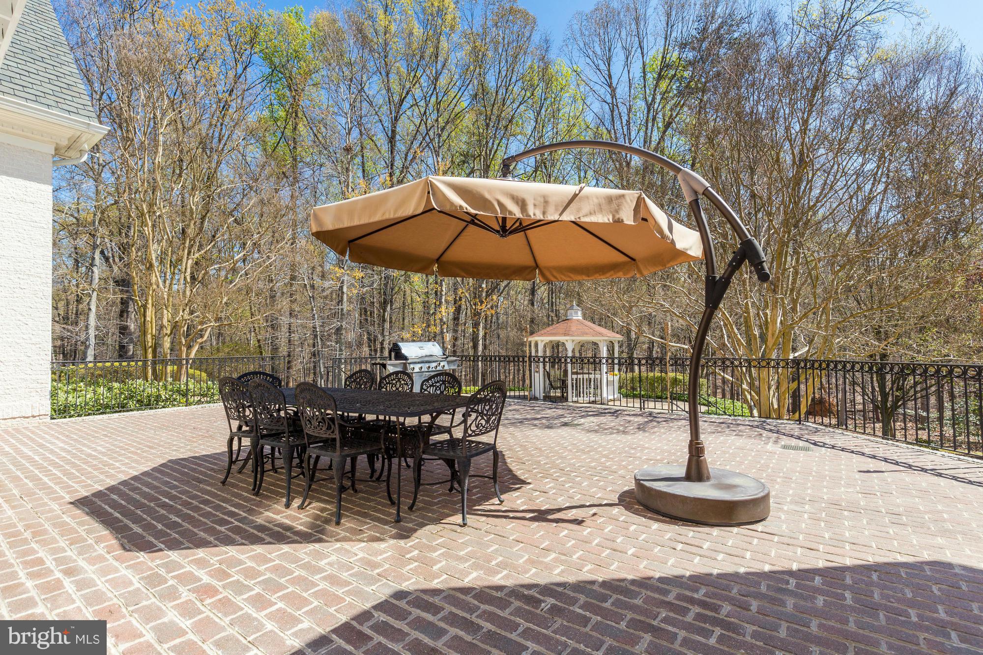 KENTSDALE ESTATES - Residential