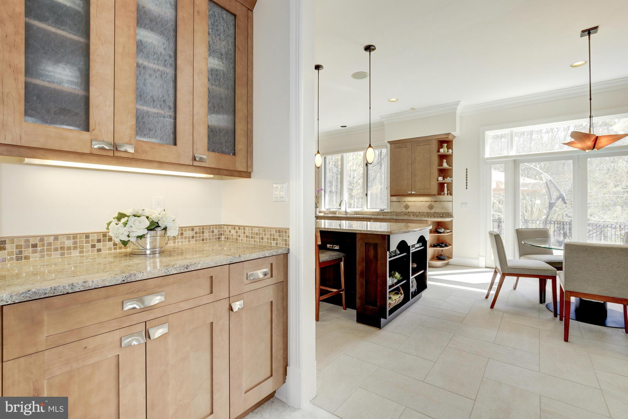 KENTSDALE ESTATES - Residential