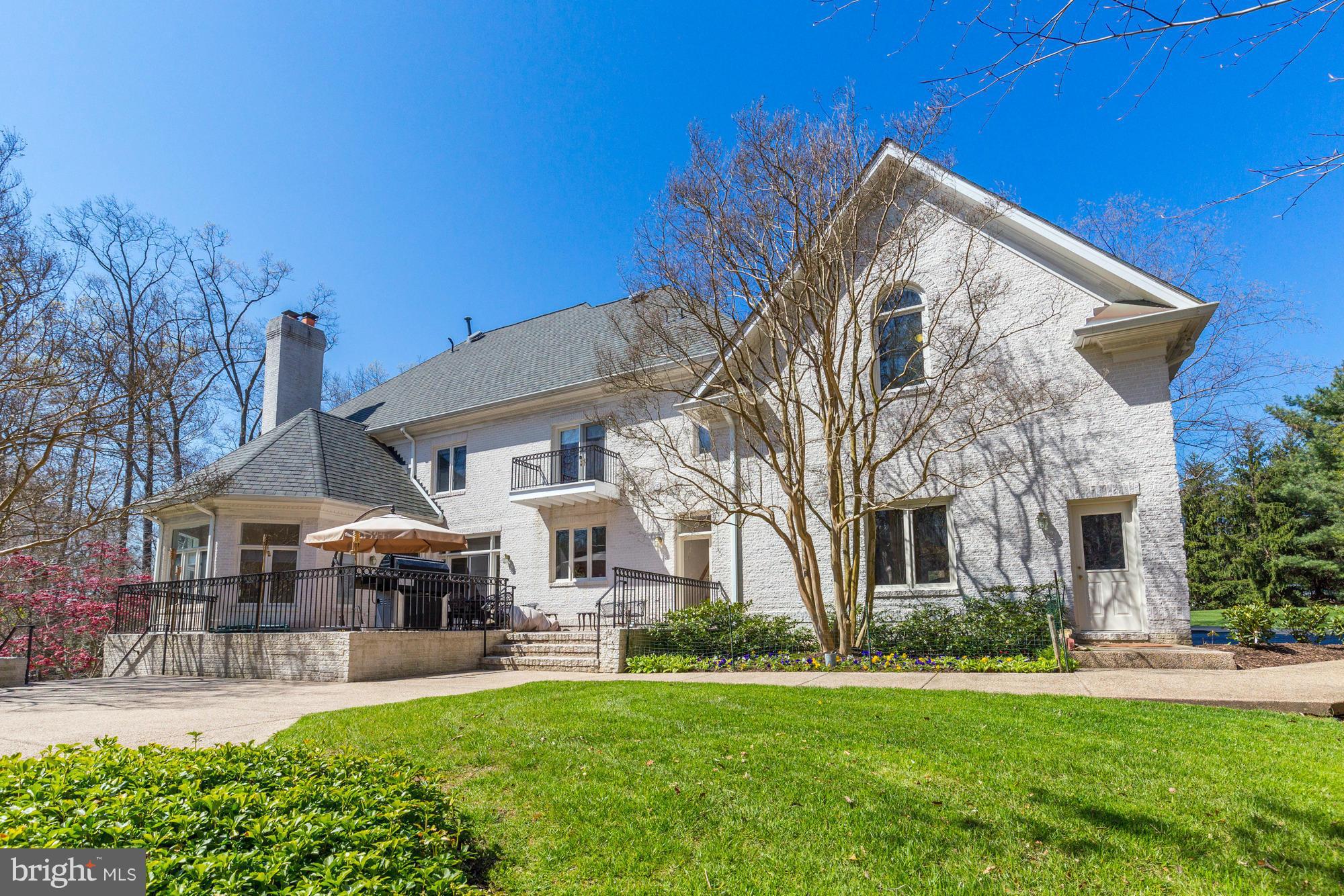 KENTSDALE ESTATES - Residential