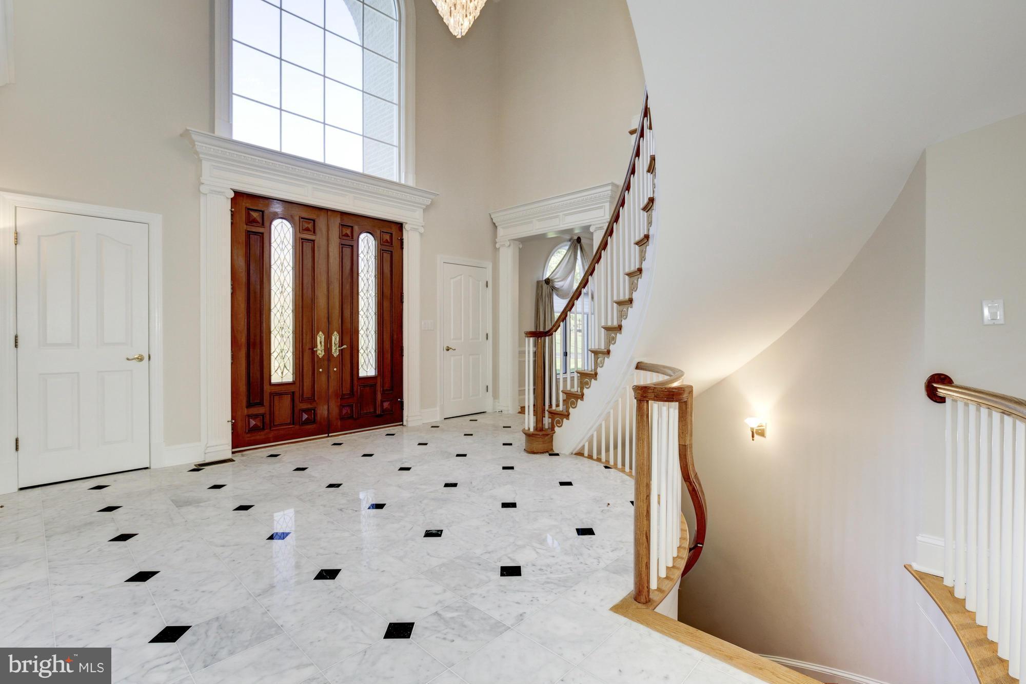 KENTSDALE ESTATES - Residential