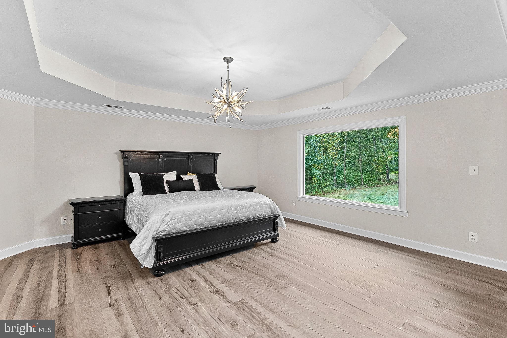 RED CEDAR WEST - Residential