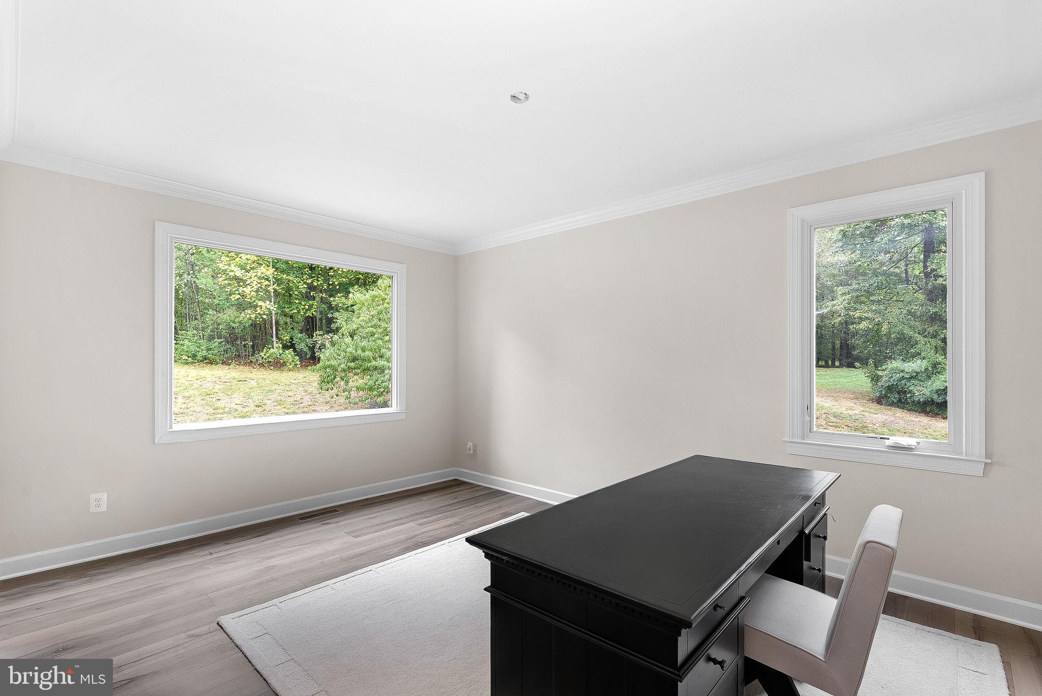 RED CEDAR WEST - Residential